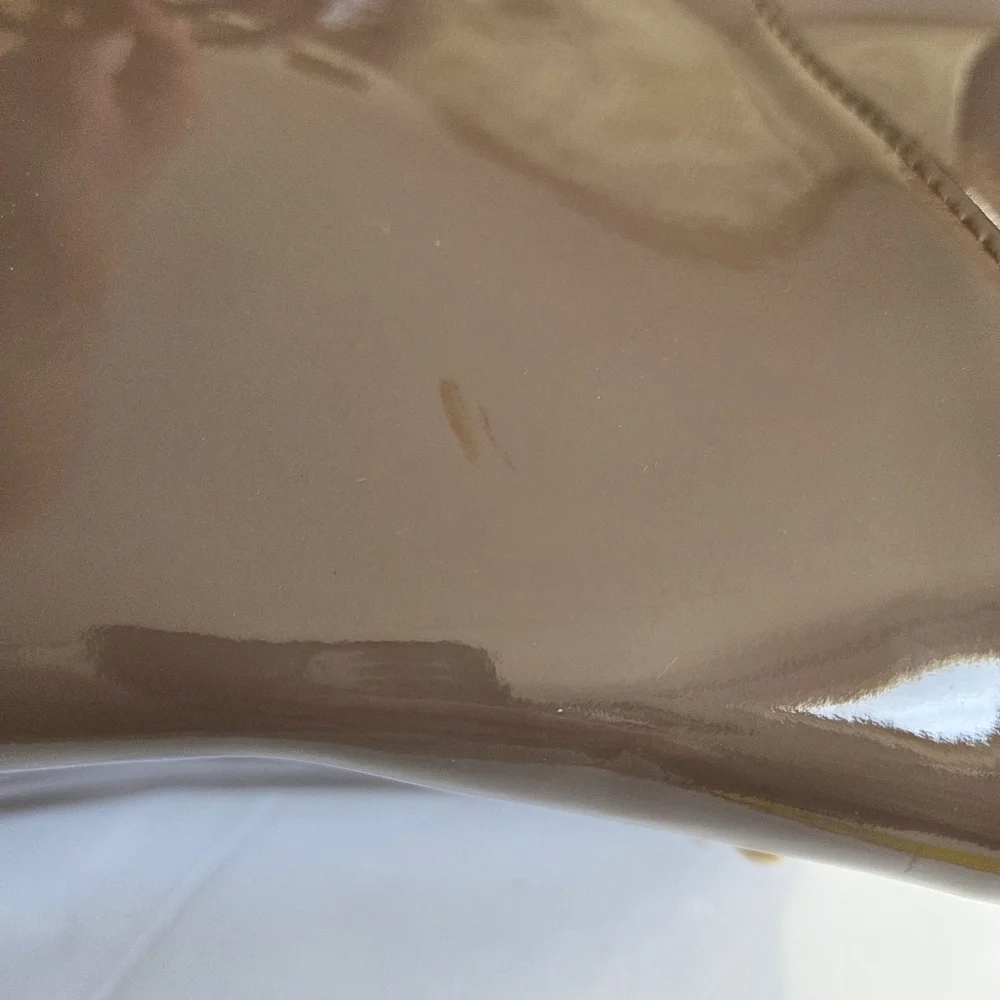 Dooney & Bourke elevate your